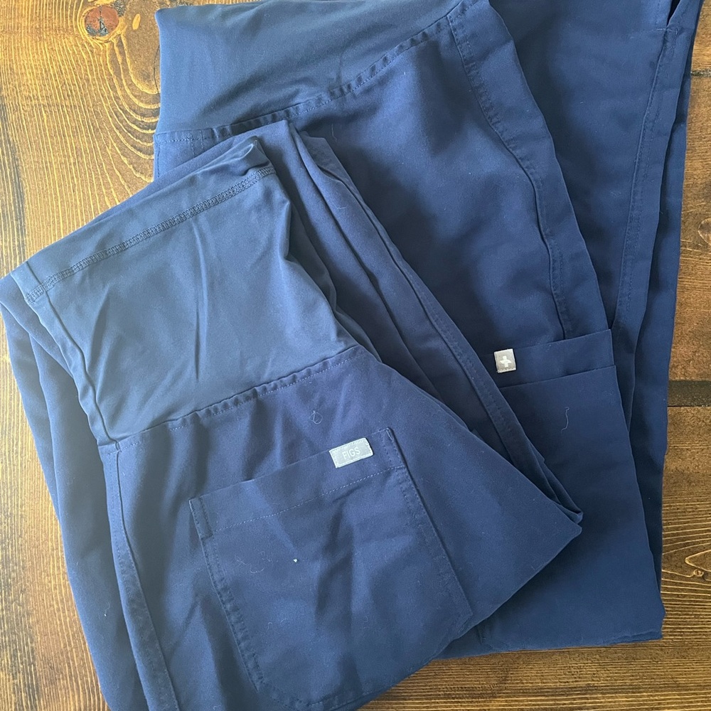 Women’s FIGS maternity scrub pants